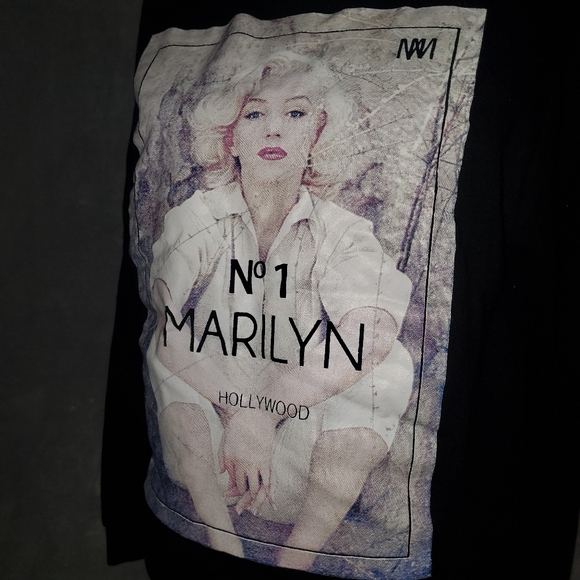 Marilyn Monroe Sweatshirt - Picture 9 of 10
